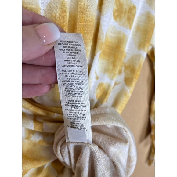 Chico’s 100% Rayon Top, Tie-Dye Design, Yellow, Size 1 (Large) - Picture 5 of 6